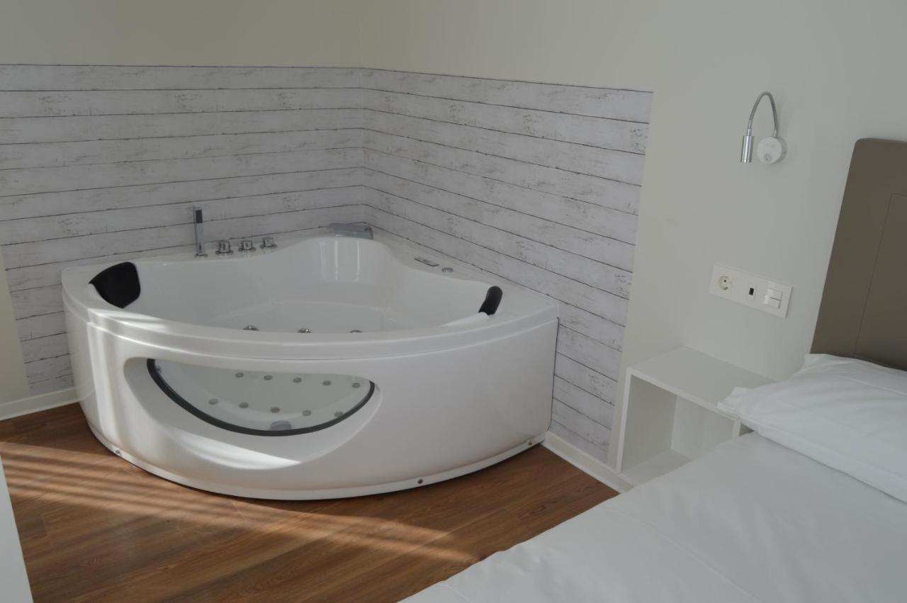 Apartamentos El Beyu Cangas de Onis Ngoại thất bức ảnh